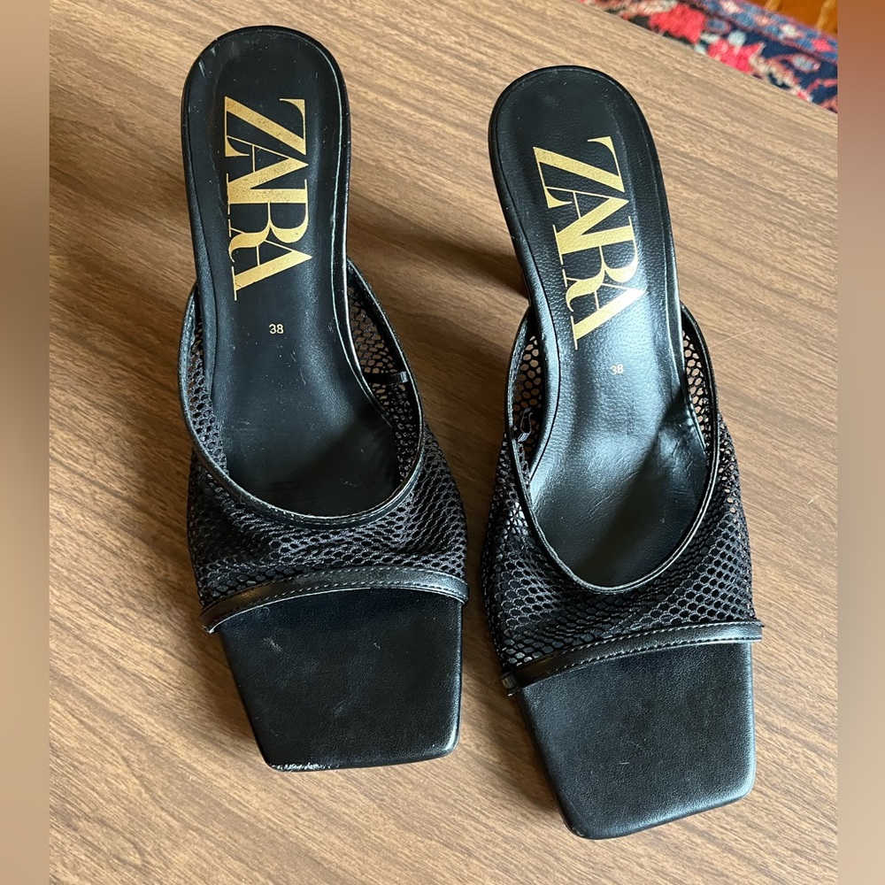 Barely worn. Mesh mule